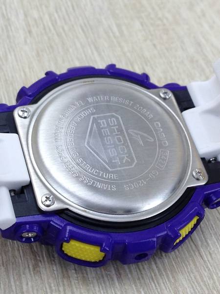 CASIO◇G-SHOCK⁄クレイジーカラーズ⁄デジタル