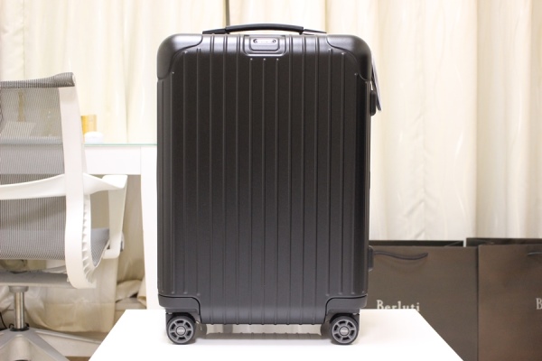 新作 RIMOWA リモワ 37L サルサ ブラック 最新モデル 機内持ち込み  