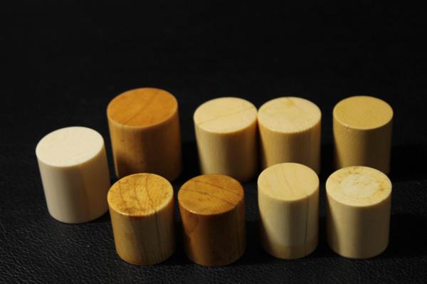 [極上貴重珍品] 中国 清時代文房四宝。文房具　清時代麻子坑鳳凰端溪硯　紫檀共箱 中国四大名硯 端渓 麻子坑 雙龍迎日硯（清代） 唐木箱 【中国文房四宝】