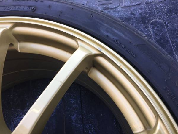 極上!アドバンレーシングRS8.5J+50と'14年NITTOのNT555 235/40R18 GDB等