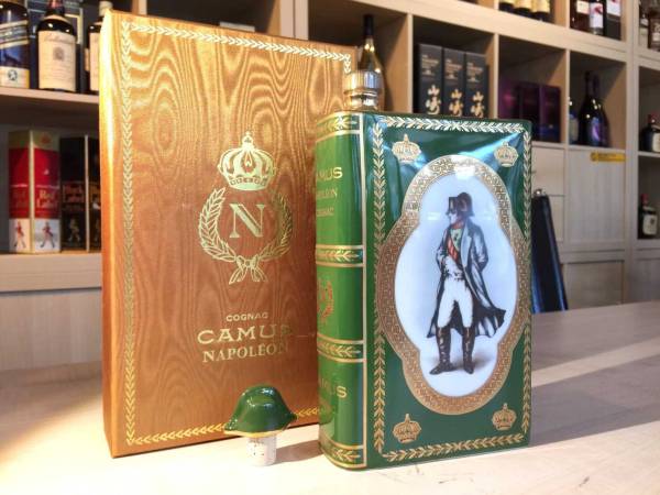 レアCAMUS NAPOLEON COGNAC カミュ ナポレオン カミュ ナポレオン