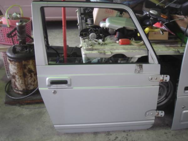 ジムニー　ＪＡ２２　運転席ドア　右ドア　美品