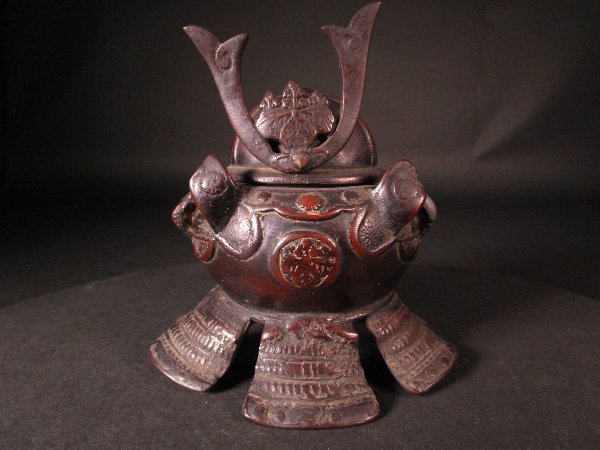 [URA]銅製松透吊香炉/約3190g/4-4-10(検)骨董/唐物/古玩/銅器/彫刻/置物/沈香壷/飾壷/釣香炉/伽羅 &frasl; (検索)骨董&frasl;銅器&frasl;インテリア URA]銅製&frasl;考える男置物&frasl;1896g&frasl;9-8-41