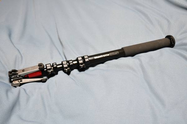 マンフロット　フルードビデオ一脚　　ＭＶＭ２５０Ａ