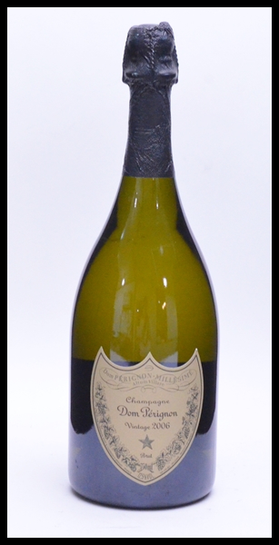 ドン ペリニヨン 2006 未開栓ドン・ペリニヨン 2006 Dom Pérignon 箱