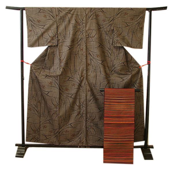 時代屋 美品！本場大島紬 鉄色 花木 なごや帯 径横絣 ５マルキ 正絹 仕立上り 六通柄 T538★