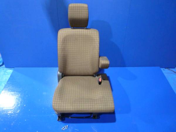 モコ MG33S 運転席 ドライバーシート●17004092三C105●