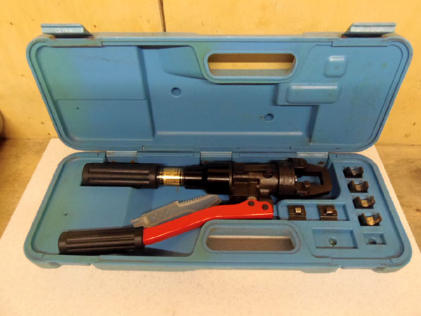 646 ☆IZUMI 9H-60 泉精器製作所 圧着端子用手動油圧式工具☆