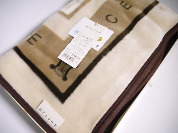ew192* CELINE セリーヌ アクリルハーフケット 140cm×100cm 未使用 