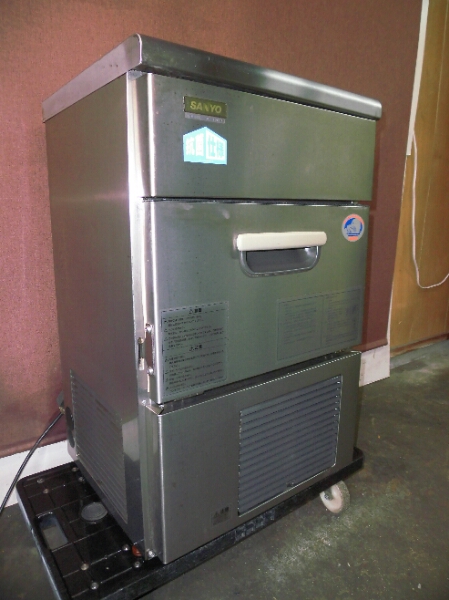 サンヨー業務用全自動製氷機 SIM-S37 K-2120 SANYO☆サンヨー製氷機☆SIM-S37(製氷機)｜売買された