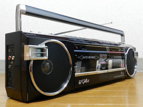 ジャンク品⭐︎ 【80年代】サンヨー「おしゃれなテレコ」MR-WU4R (黒
