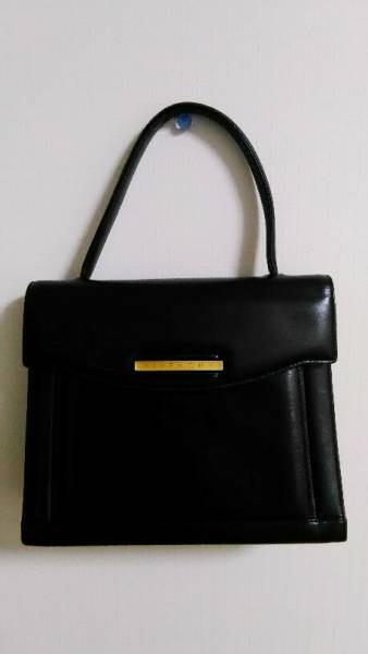 GIVENCHY ジバンシー レザーハンドバッグ ロゴリバーシブル GIVENCHY 
