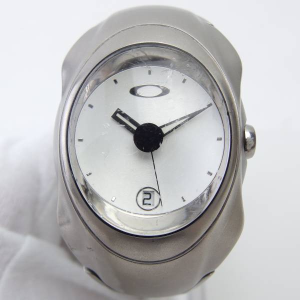 オークリー TIME BOMB 5M43系 チタン キネティック時計 UU573B