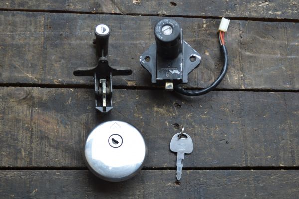 当時物 純正 GS450 キーセット GSX400E GS400 ザリ A