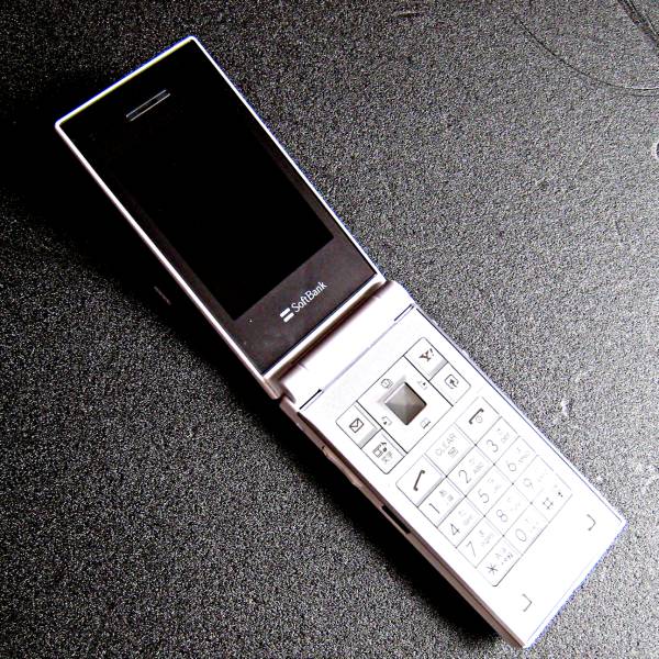 ソフトバンク　740sc　SIMロック解除済 ソフトバンク 740SC 白 SIMフリー SIMロック解除済み （ 新品同様