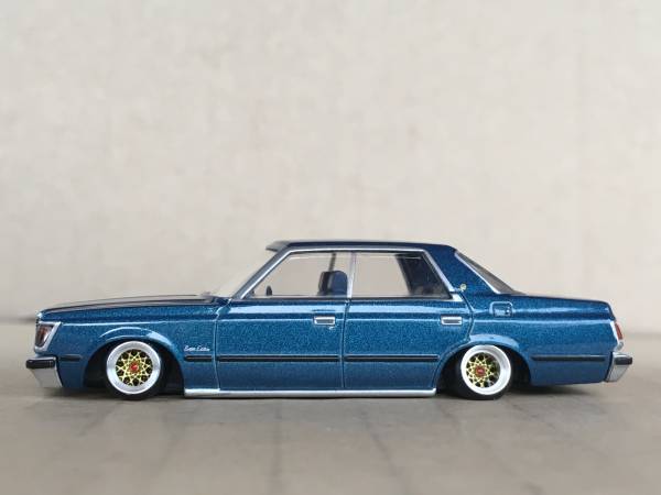 トミカ　トヨタ　クラウン　街道レーサー　グラチャン　仕様　‼️ トミカ 1/64 改 トヨタ クラウン 4ドア ハードトップ 深リム BBS 鬼