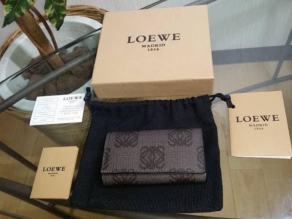 ロエベ LOEWE 6連 キーケース ユニセックス 未使用 ブランド別 男性用