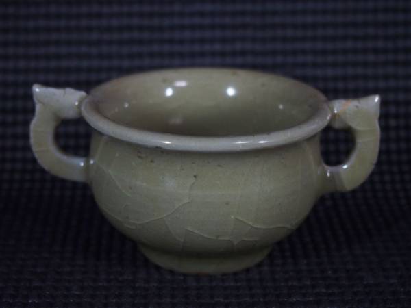 明代龙泉窑口青釉筒式香炉特点，如何鉴别|陶瓷,瓷器鉴赏