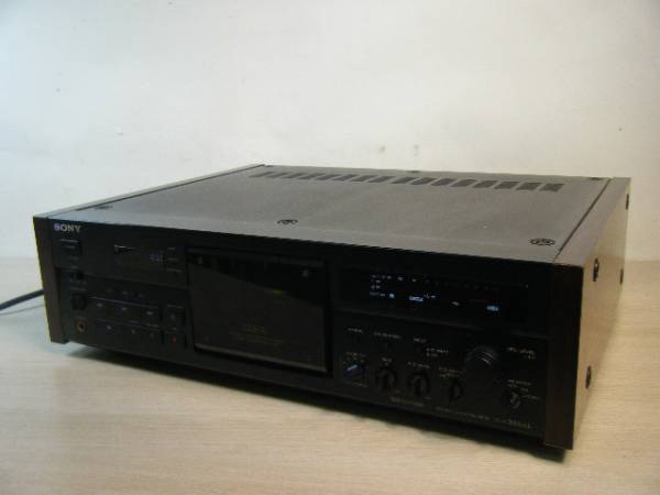1あ4★名機 SONY ソニー TC-K333ESL 3ヘッド カセットデッキ 上位機種 ジャンク品