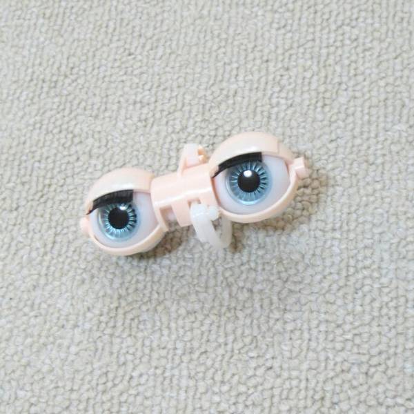 レディカメリア、アイギミック一式