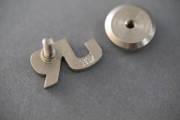 JR貨物 当時物 社章 襟章 社員バッジ 社員バッチ バッヂ シルバー