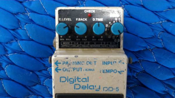 ★売り切り★BOSS★デジタルディレイ★Digital Delay★DD-5★