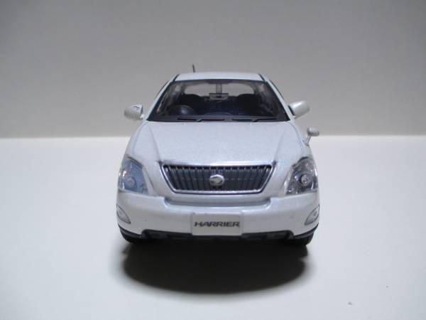 1/30 トヨタ 2代目 ハリアー HARRIER 非売品 カラーサンプル ミニカー