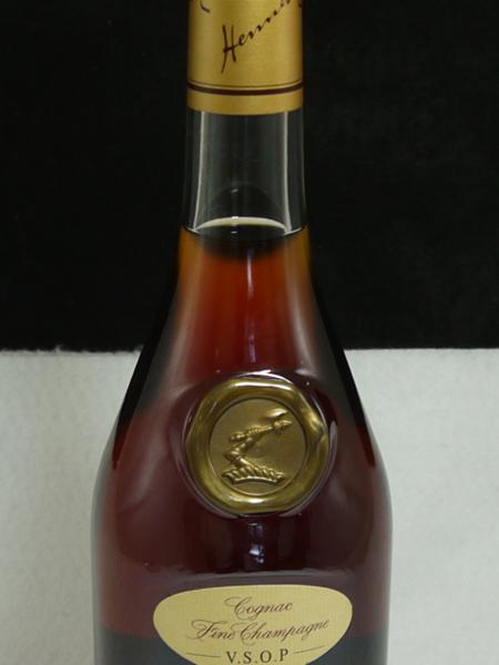 VSOP ヘネシー スリムボトル Hennessy 未開栓 700ml 古酒 542) 1円