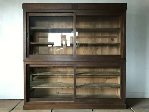 ★水屋 食器 棚 引き戸　ゆらゆら ガラス 箪笥 大正 昭和 レトロ　古材　木材　板　 アンティーク　