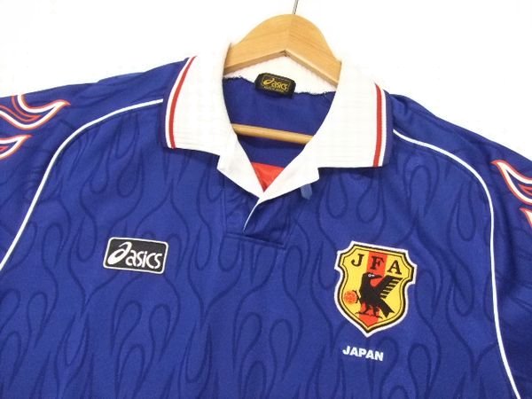 □ASICS□新品同様 サッカー日本代表ユニフォーム 炎 ファイヤー