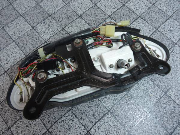 ♪ZZR1100D：実働スピードメーターAssy良品で美綺麗♪
