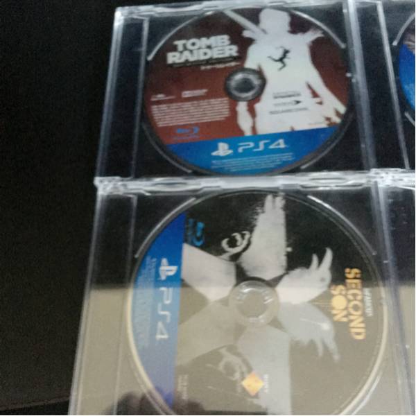 PS4 ソフト 箱無し ジャンク_3