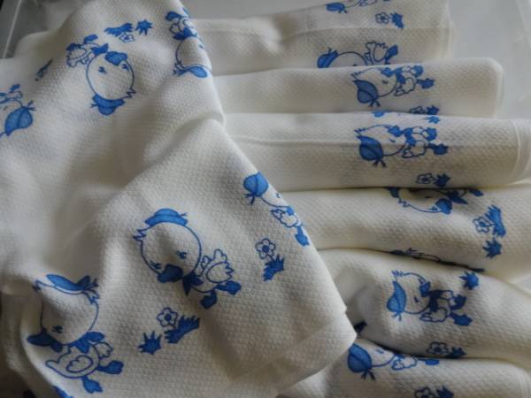 新品未使用保管品　ドビー絵柄布おむつ　あひる　６１枚　出産準備品