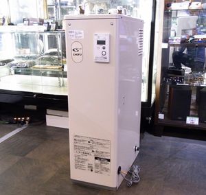 生活家電 【長府 石油小型給湯機 IB-3865E 2015年製 瞬間給湯器】