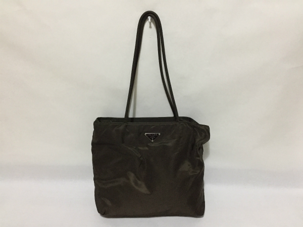 プラダ⁄トートバッグ三角ロゴプレート⁄カーキA4サイズ⁄シルバー金具