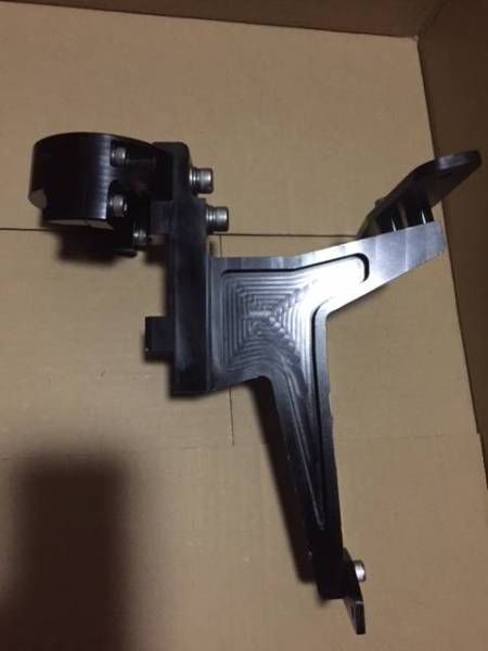 ZRX1200DAEG用ドクターSUDA フレームマウントカウルステー込 ZRX1200DAEG用ドクターSUDA フレームマウントカウルステー込