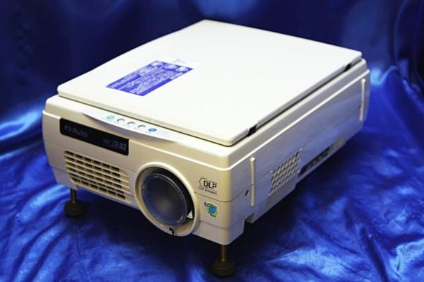 HOT，お得 3500lm/ Avio インテリジェントプロジェクタ iP-03 書画カメラ /16712Y(本体)｜売買されたオークション情報、yahooの商品情報をアーカイブ公開 - オークファン 本体