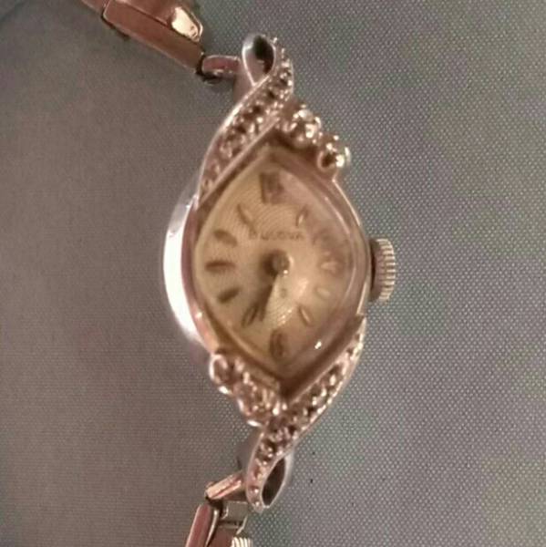 BULOVA 14KGOLD 手巻きアンティーク時計