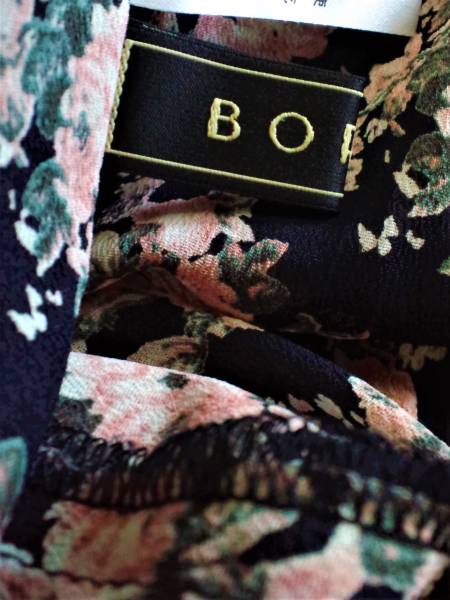 最終 Borny ボルニー 花柄ワンピース S M Sサイズ 売買されたオークション情報 Yahooの商品情報をアーカイブ公開 オークファン Aucfan Com