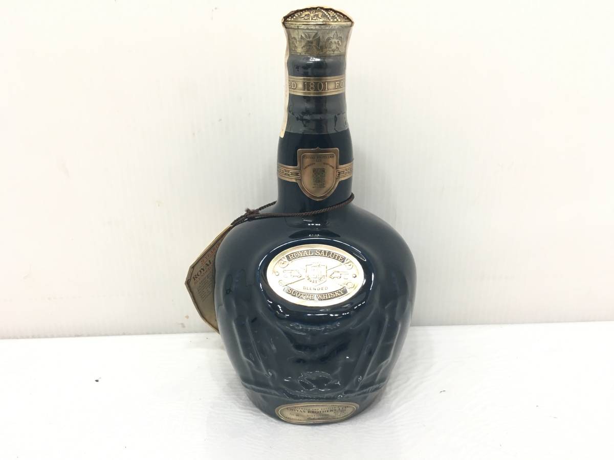 21年 シグネチャーブレンド ローヤルサルート ロイヤルサルート 700ml 