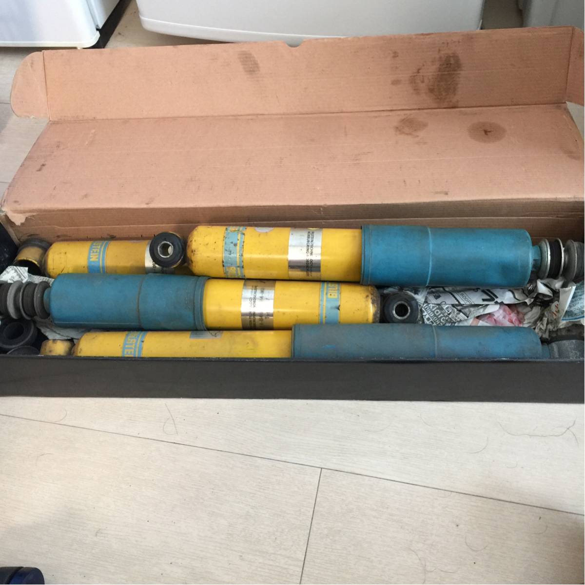 ハイエース2WD用ローダウンSET