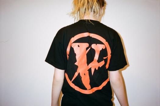  Vlone &times; fragment design&times;PARKING GINZA Tシャツ black L(Lサイズ)｜売買されたオークション情報、yahooの商品情報をアーカイブ公開 - オークファン 男性用