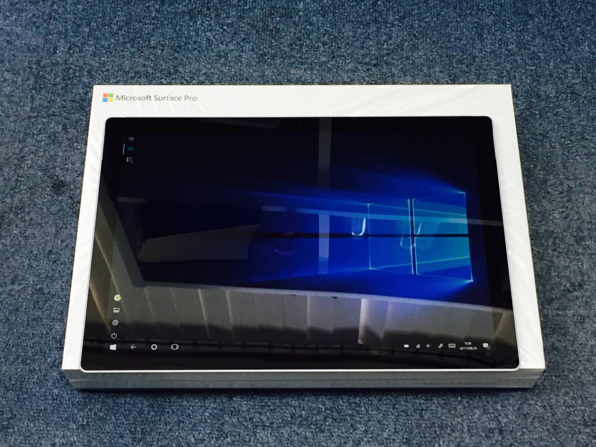 【ほぼ未使用】Surface Pro 2017 +タイプカバー(プラチナ) FJX-00014 256 GB/Intel Core i5/8GBRAM_1