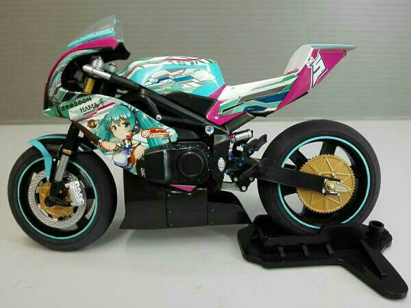 初音ミク　レーシングミク　TT零13