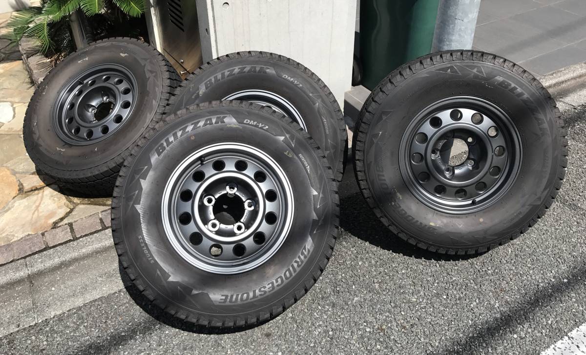 再販ランクルGRJ76バン用 JAOSホイール・スタッドレスタイヤ4本セット 