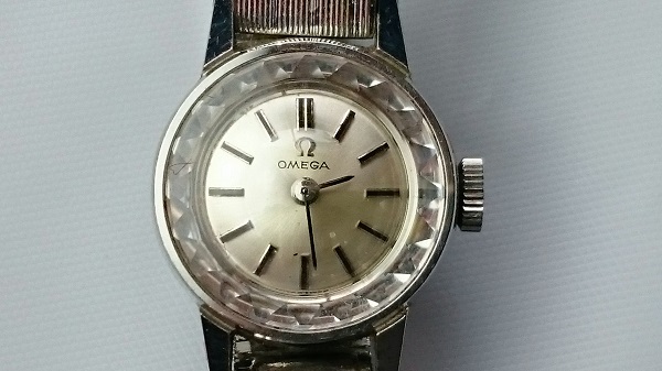 OMEGA オメガ カットガラス レディース 手巻き 腕時計 アンティーク ケース