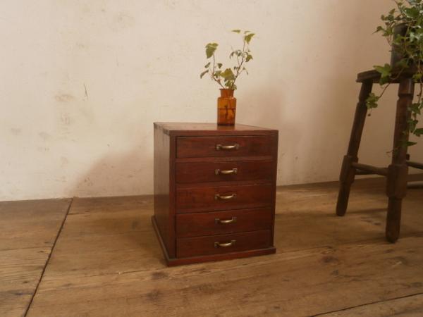 Q462◇収納5杯◇レトロな古い木製小引き出し◇収納棚ケース
