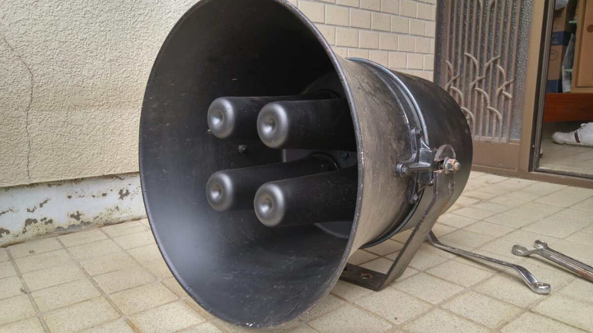 toa 拡声器　4芯スピーカー　デコトラ　街宣車　16　80W 