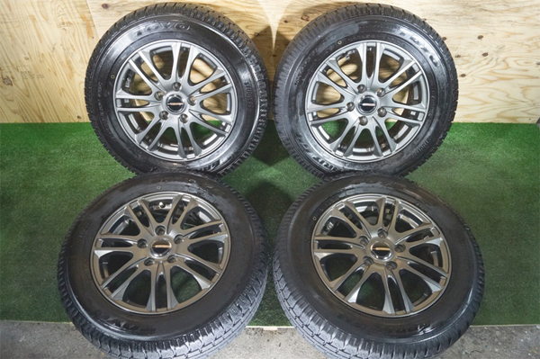 無傷アルミ!NEXTA 95％山TOYO G4 195/65R15 ノア ヴォクシー ステップワゴン セレナ カローラルミオン エスクァイア オーリス ストリーム