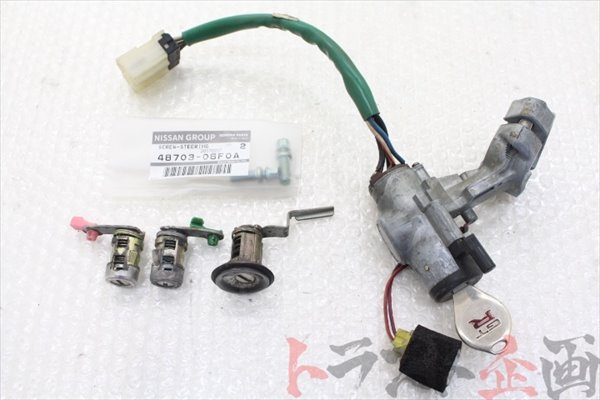3398249 当時物 キーシリンダーセット スカイライン GT-R BNR32 後期